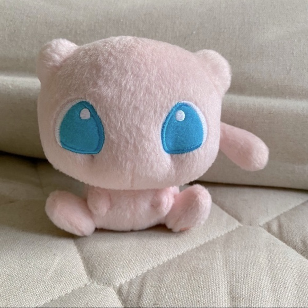 Pokémon Center Mew anime 5” plush toy
